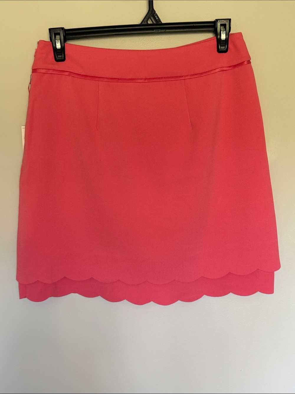 Elle Coral Scalloped Hem Mini Skirt